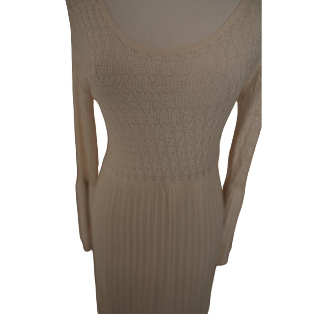 Sundance Josalyn Ivory Crochet Bell Sleeve Sweater Dress size M - Picture 6 of 10